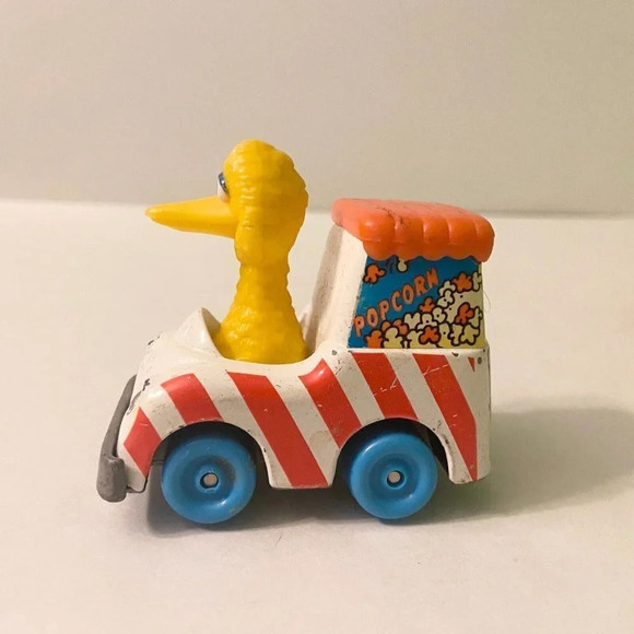 Vtg 1983 Sesame  Street Diecast Bert Taxi Big Bird Ernie Fire Truck PVC Figures - Picture 2 of 13